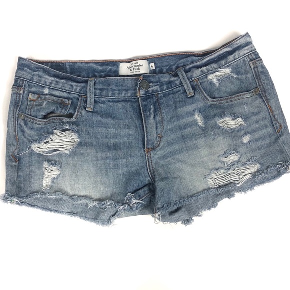 Three pair of distress jean denim shorts. … - Picture 2 of 7